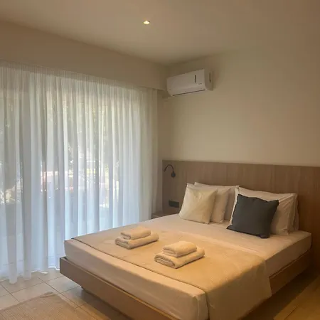 Hotel de apartamente Rodos On The Park Rhodes City